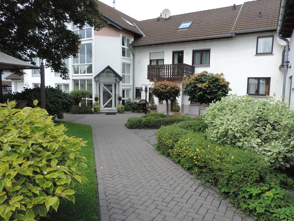 Gasthaus Weber Wiesemscheid Exterior photo